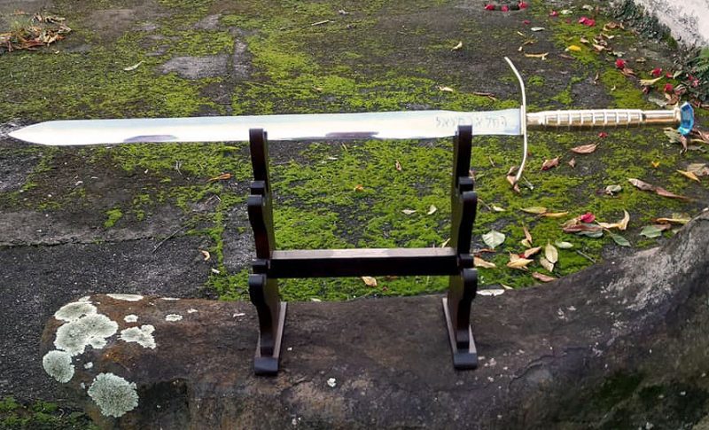 Espada de Arcanjo Miguel