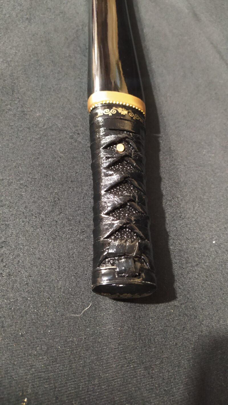 Tanto Aikuchi