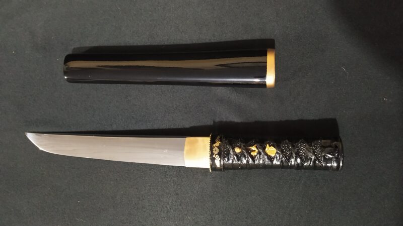 Tanto Aikuchi