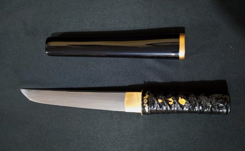 Tanto Aikuchi